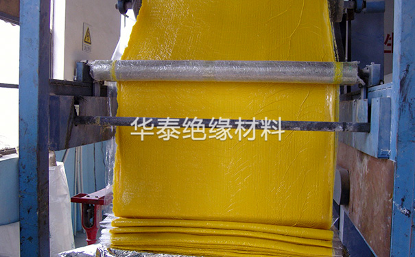 SMC片材機(jī)組如何實(shí)現(xiàn)高效運(yùn)行